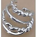 Isabella Etou Twist Cuff Earring