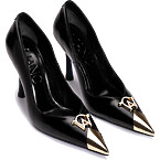 Manc Felicity in Black