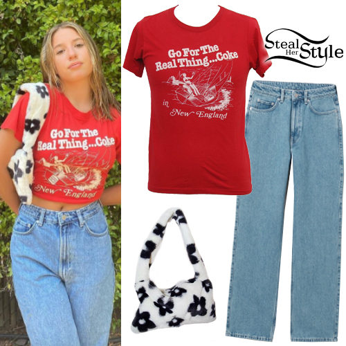 Red T-Shirt, High Waist Jeans