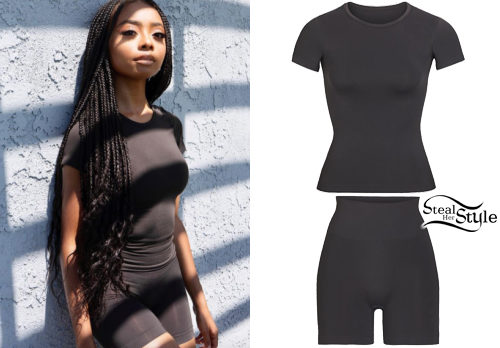 Black Smoothing Tee and High-Waist Shorts