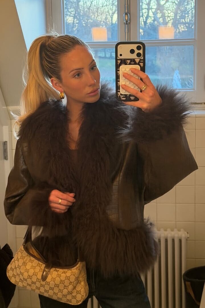 Alix Earle Instagram Story December 21, 2025