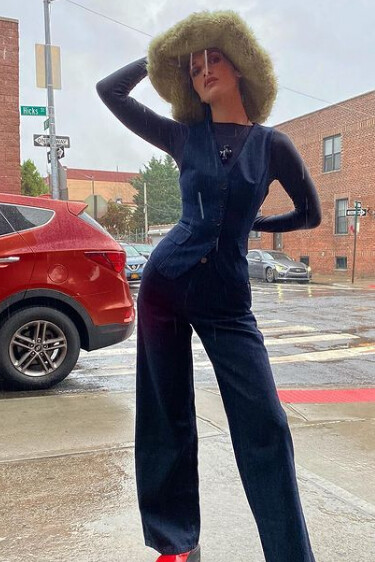 Bella Hadid Instagram August 26, 2021