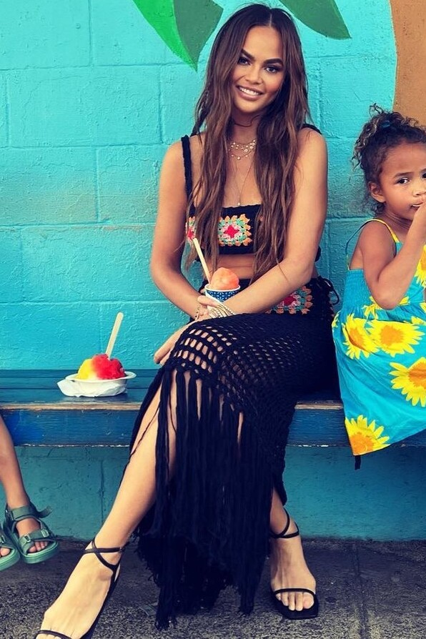 Chrissy Teigen Instagram April 6, 2022