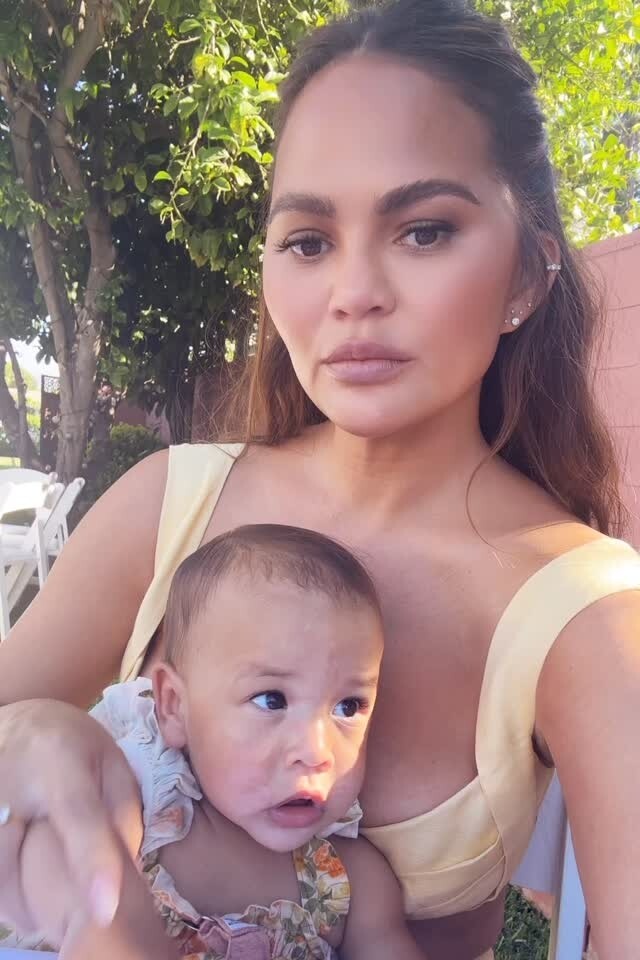 Chrissy Teigen Instagram Story August 26, 2023