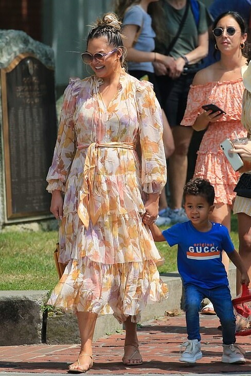 Chrissy Teigen Martha's Vineyard August 7, 2021