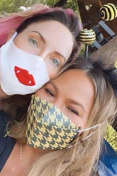 Chrissy Teigen Whitney Cummings Instagram October 21, 2020