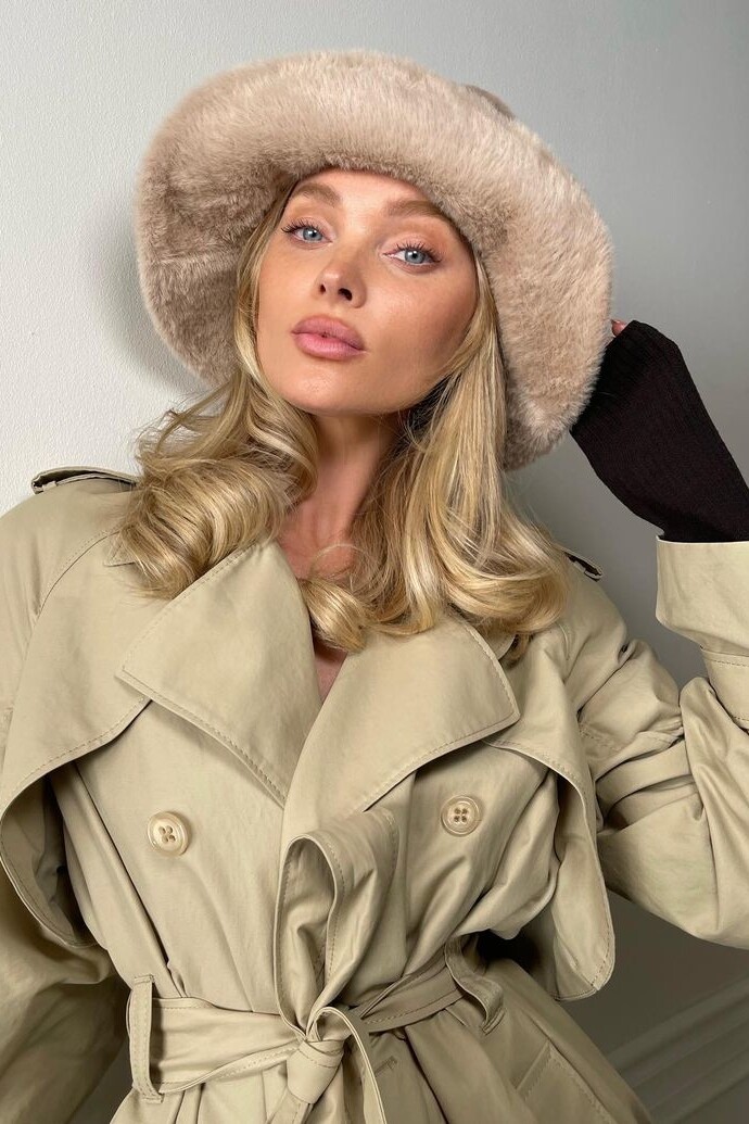 Elsa Hosk Instagram March 3, 2022