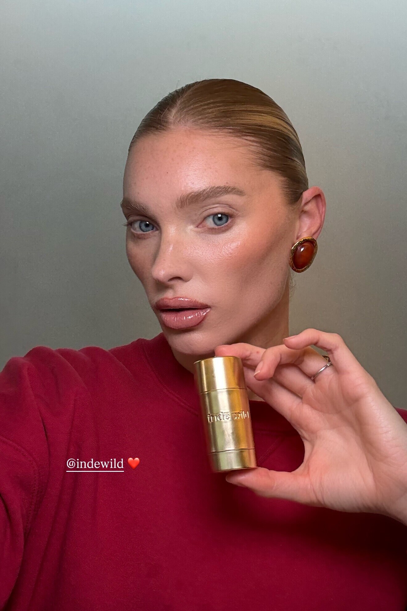 Elsa Hosk Instagram Story December 19, 2025