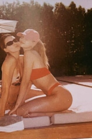 Hailey Bieber Instagram Story November 3, 2020