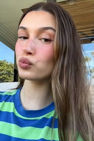 Hailey Bieber Instagram Story December 19, 2024