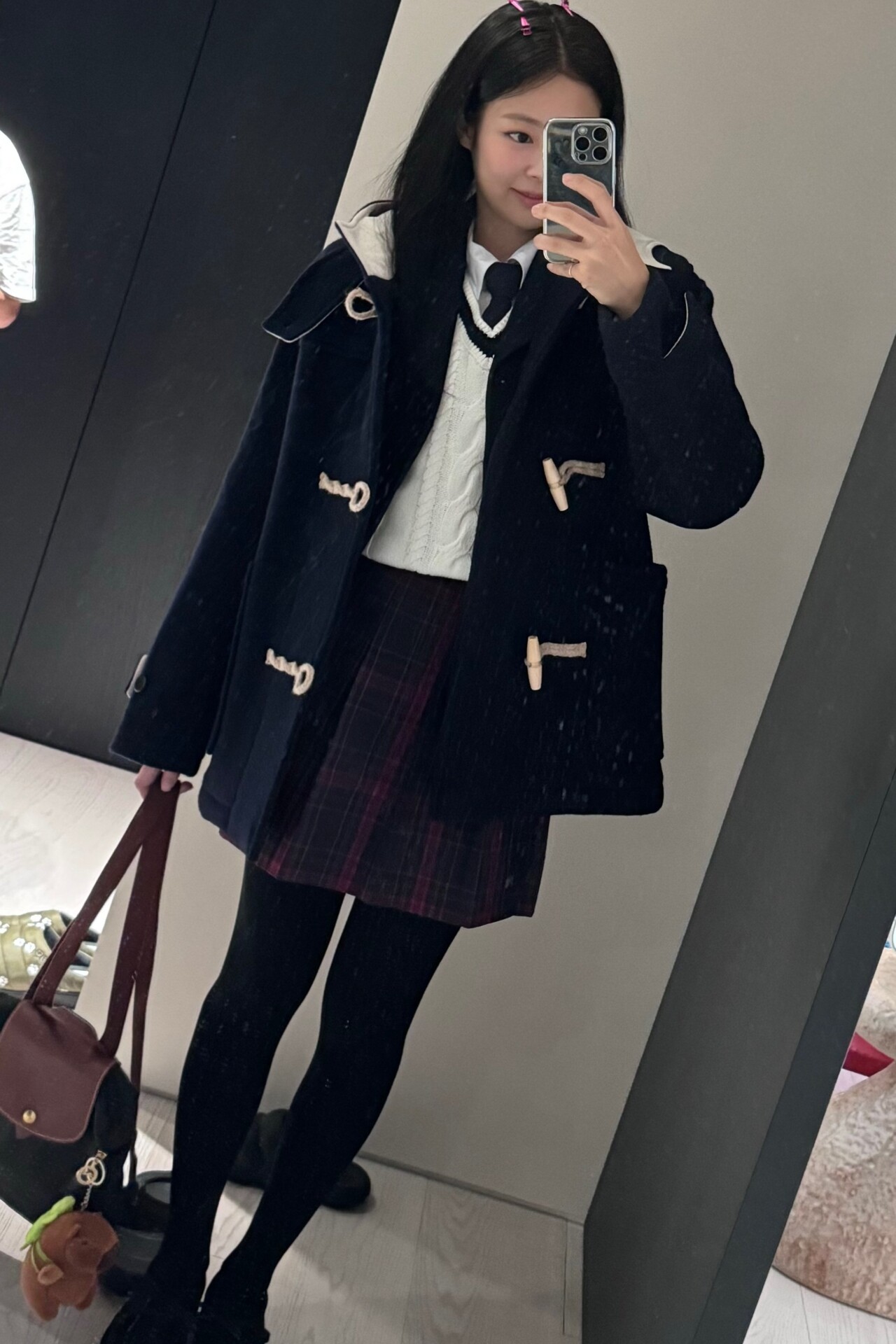 Jennie Kim Apartment 404 1.08 April 12, 2024