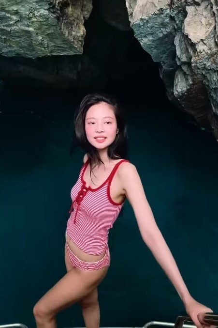 Jennie Kim a Moment in Capri Vlog July 2, 2024