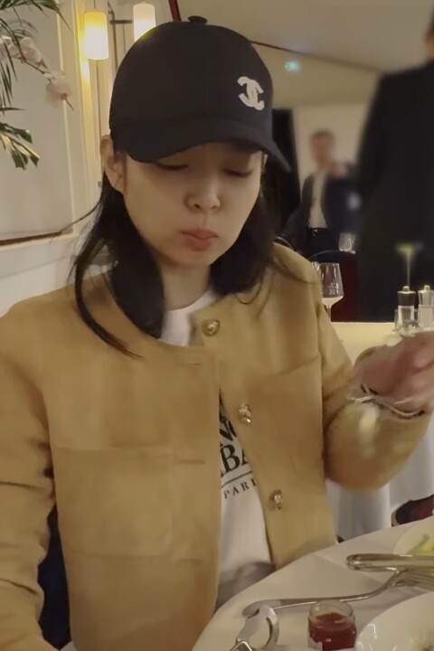 Jennie Kim Paris Vlog March 12, 2024