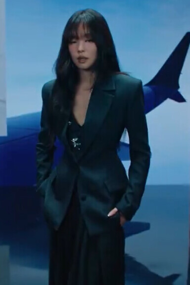 Jennie Kim Visa Ad November 18, 2025