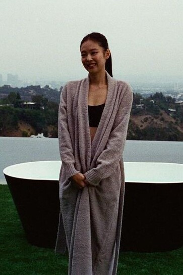 Jennie Kim Vogue Magazine Behind November 10, 2024