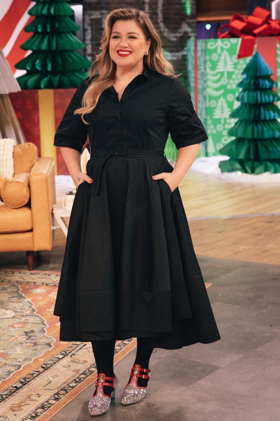 Kelly Clarkson the Kelly Clarkson Show Ep. 426 December 15, 2021