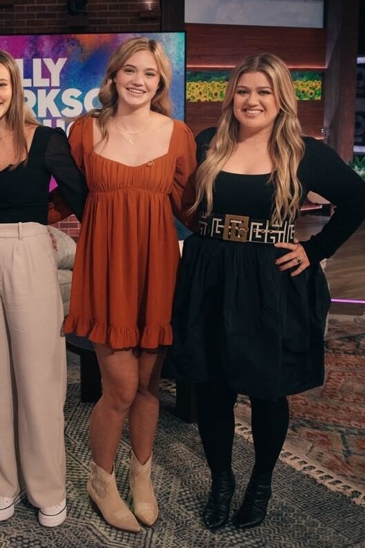 Kelly Clarkson The Kelly Clarkson Show Ep 4.22 October 11, 2022