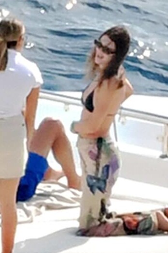 Kendall Jenner Positano August 27, 2021