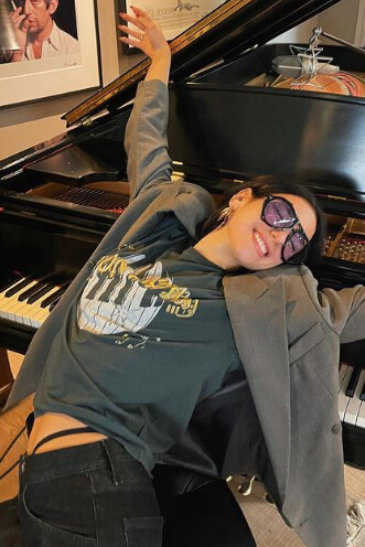 Dua Lipa Instagram October 15, 2021