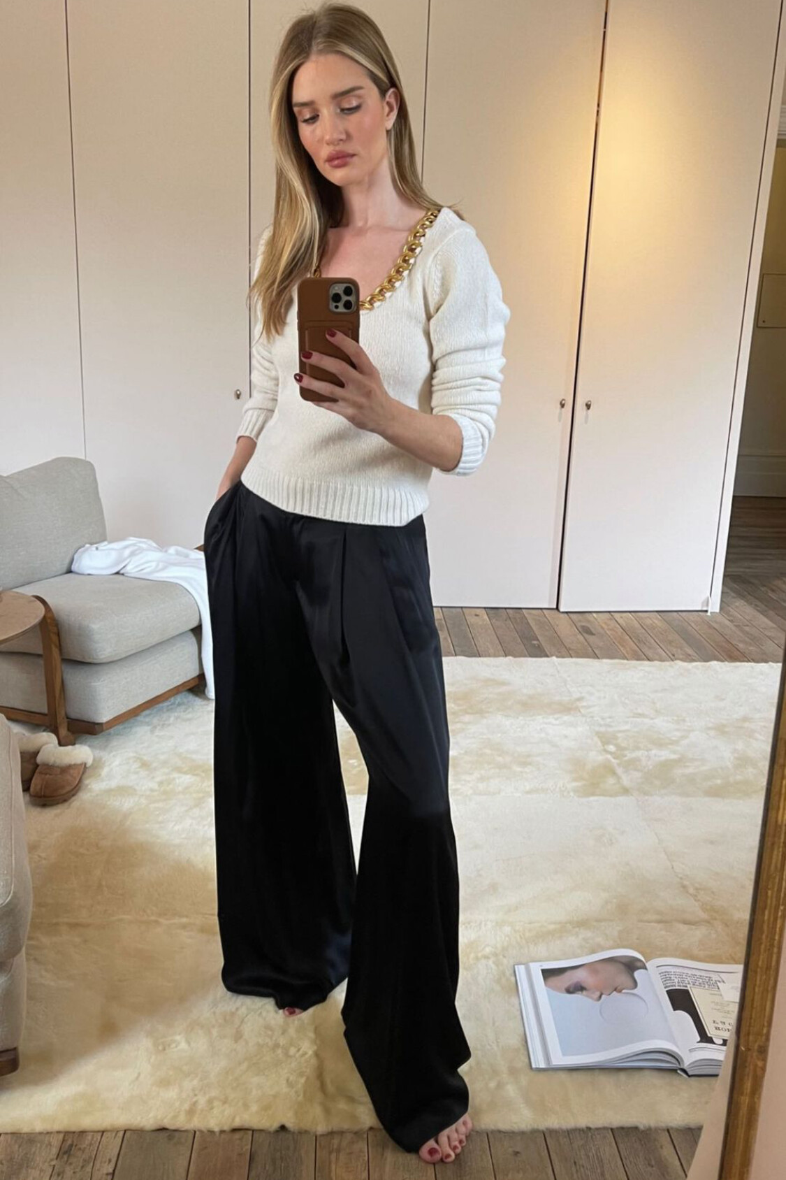 Rosie Huntington-Whiteley Instagram Stories January 20, 2021