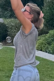 Sofia Richie Instagram Story August 24, 2025