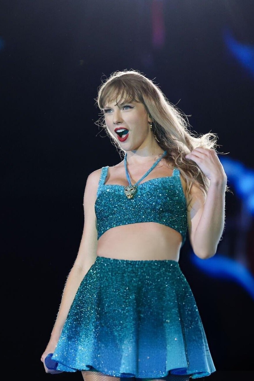 Blue Ombré Sequined Cropped Top and Skirt Set