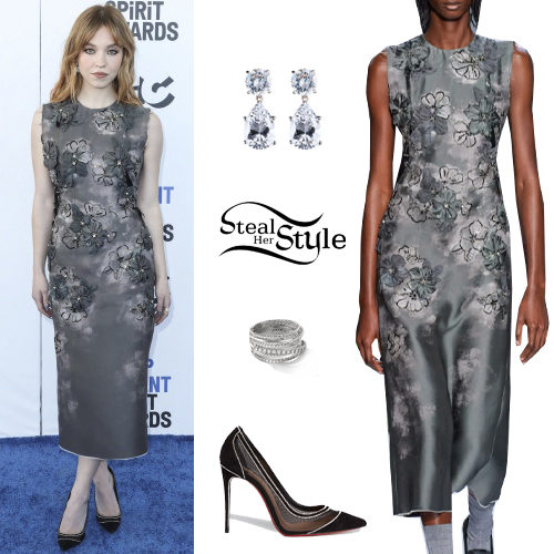 Grey Floral Dress, Black Pumps